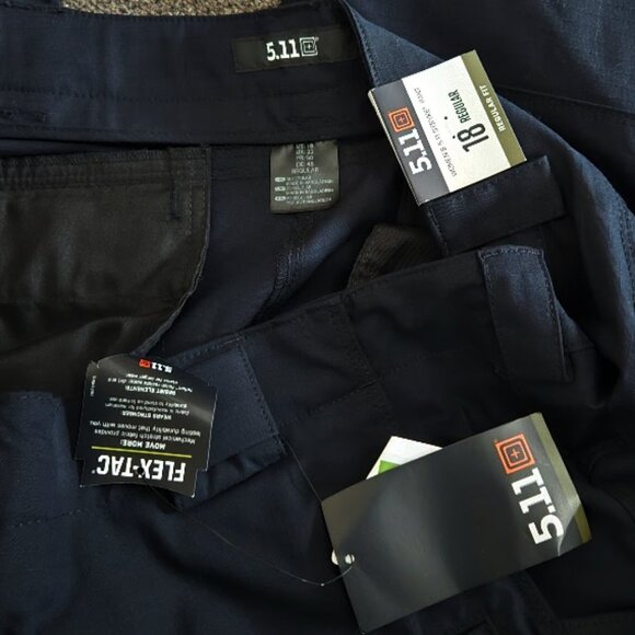 NWT 5.11 Stryke womens tactical dark navy blue sz 18 cargo pant - Picture 3 of 3